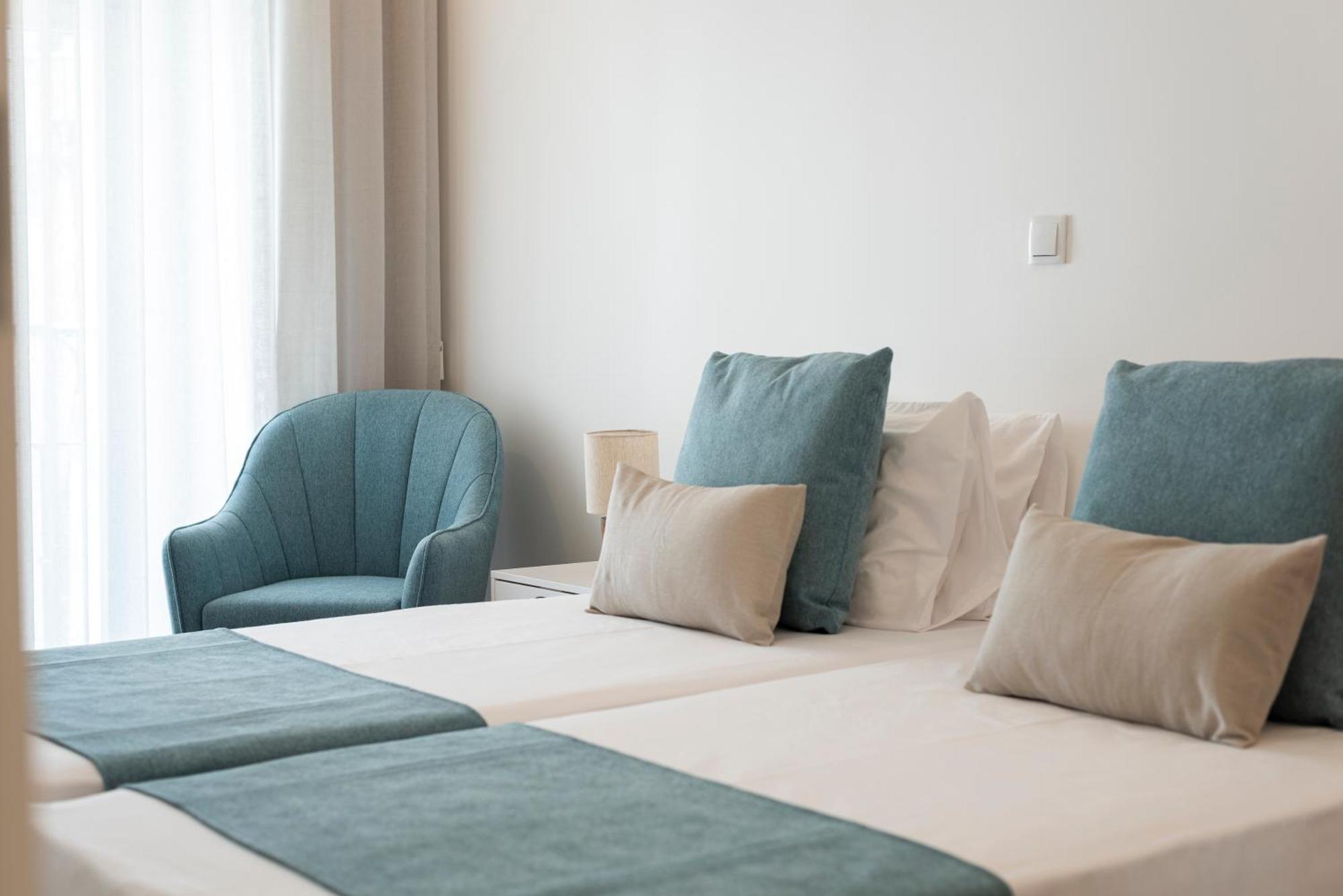 Madalena Hostel E Suites ฟารู ภายนอก รูปภาพ