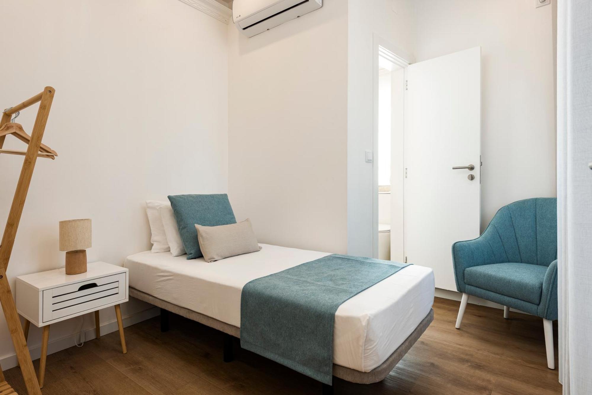Madalena Hostel E Suites ฟารู ภายนอก รูปภาพ