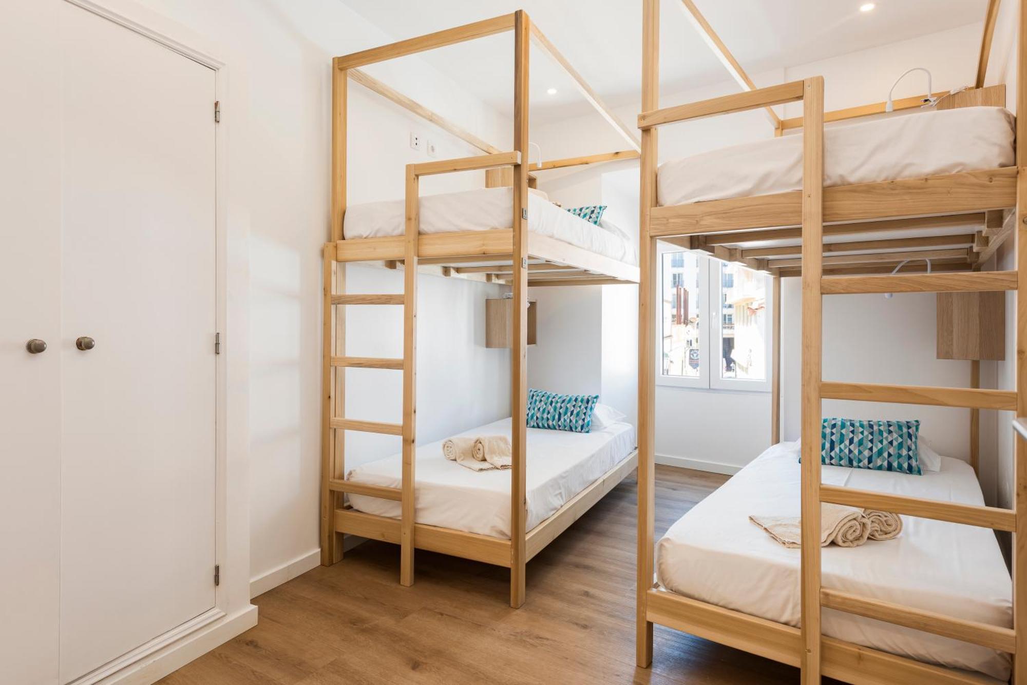 Madalena Hostel E Suites ฟารู ภายนอก รูปภาพ
