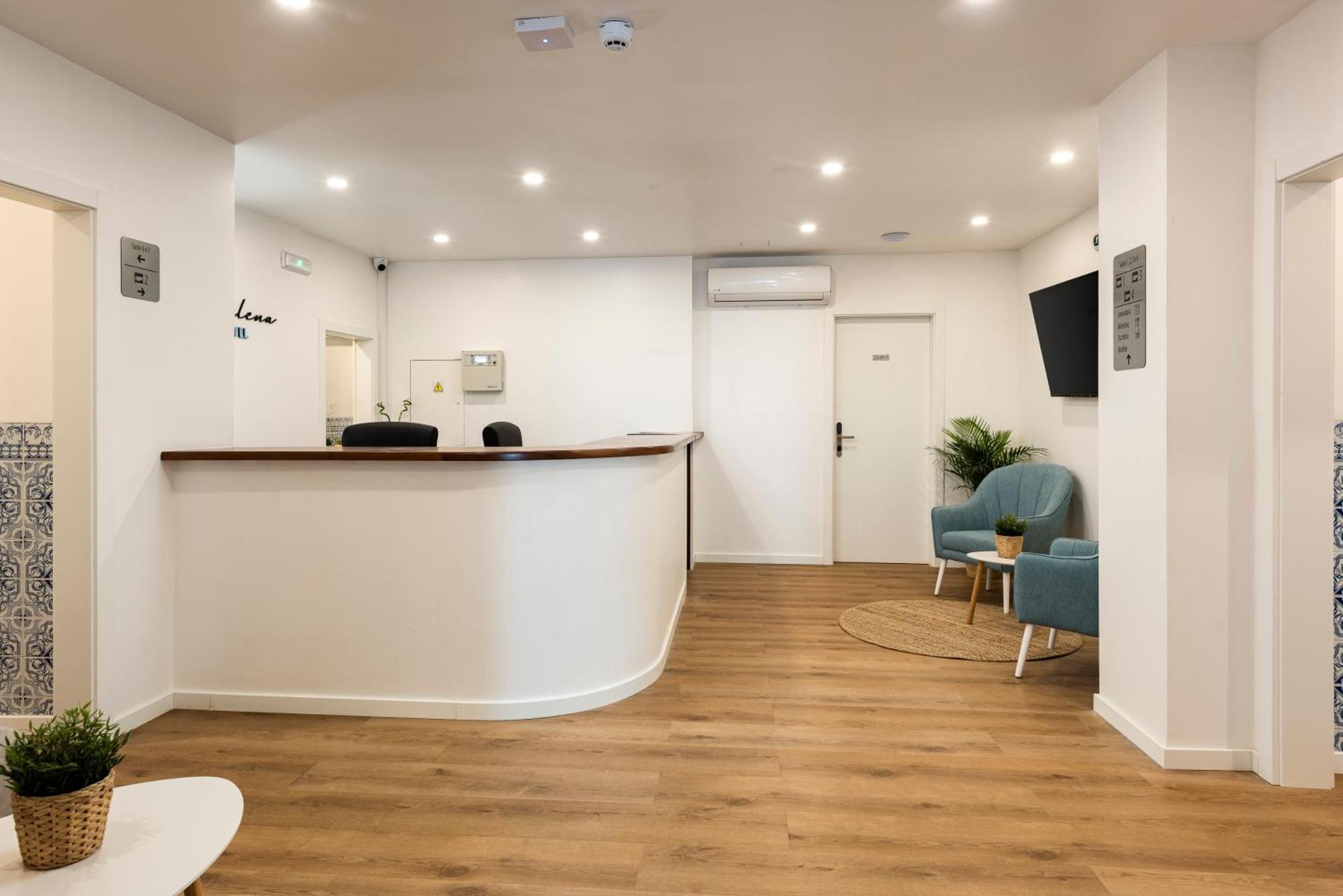Madalena Hostel E Suites ฟารู ภายนอก รูปภาพ